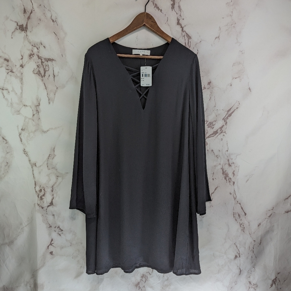 Astr The Label Dress Women Large Black Caged Criss Cross V Neck Long Sleeve